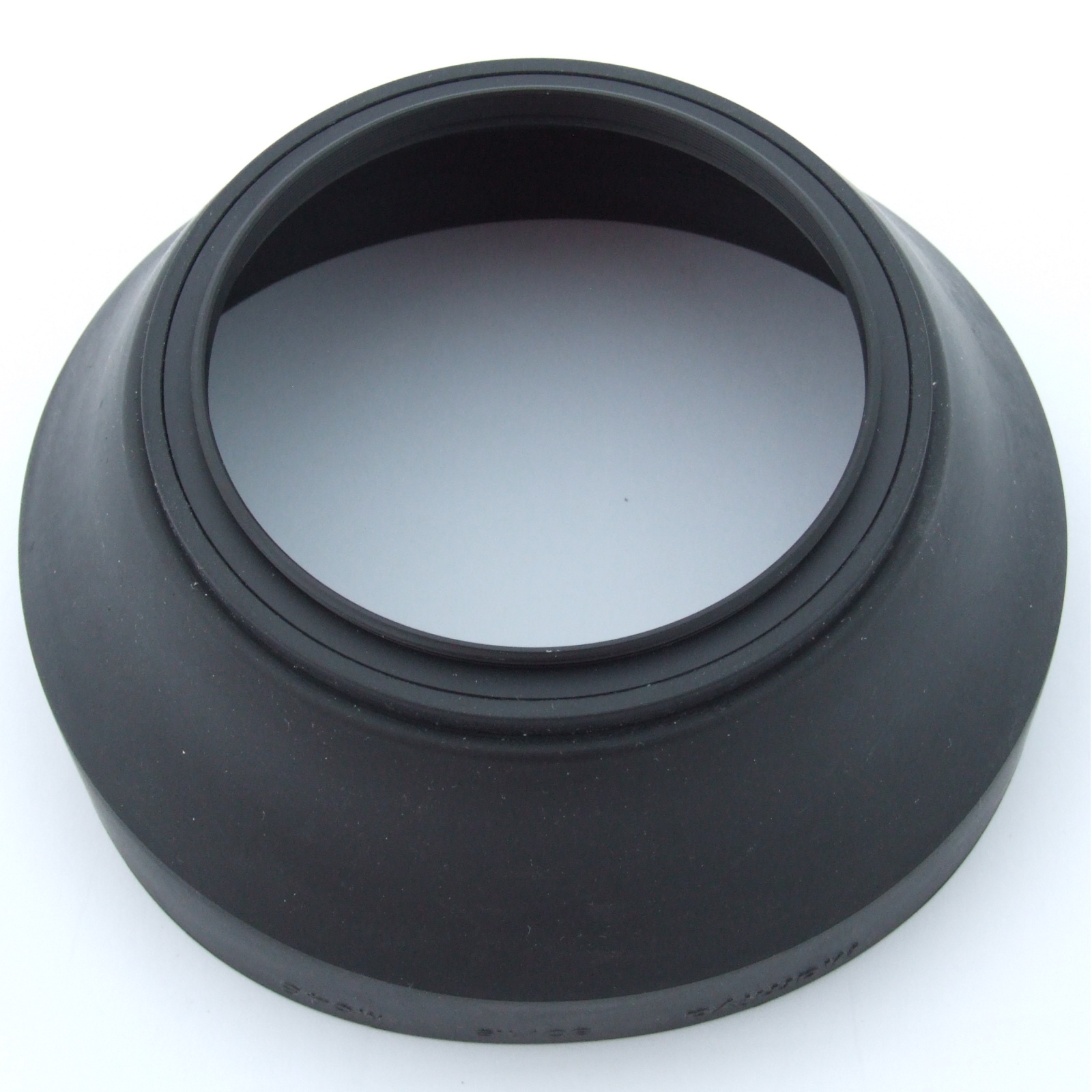 Mamiya 645 80mm f1.9 Lens Hood 67mm - Image 2