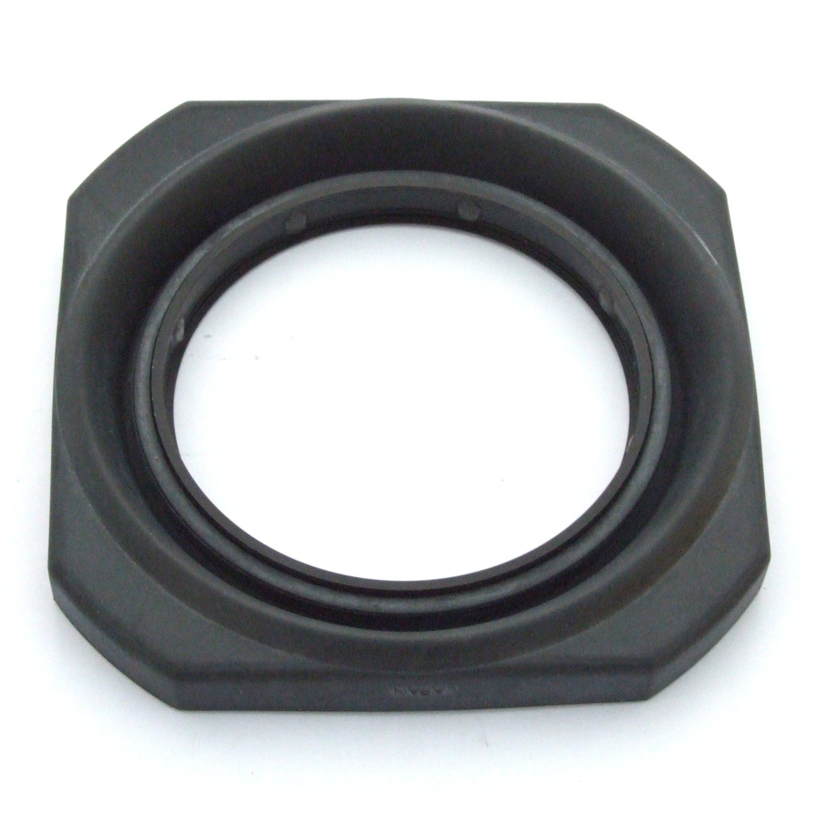 Mamiya RB67 / RZ67 No. 1 80mm Lens Hood